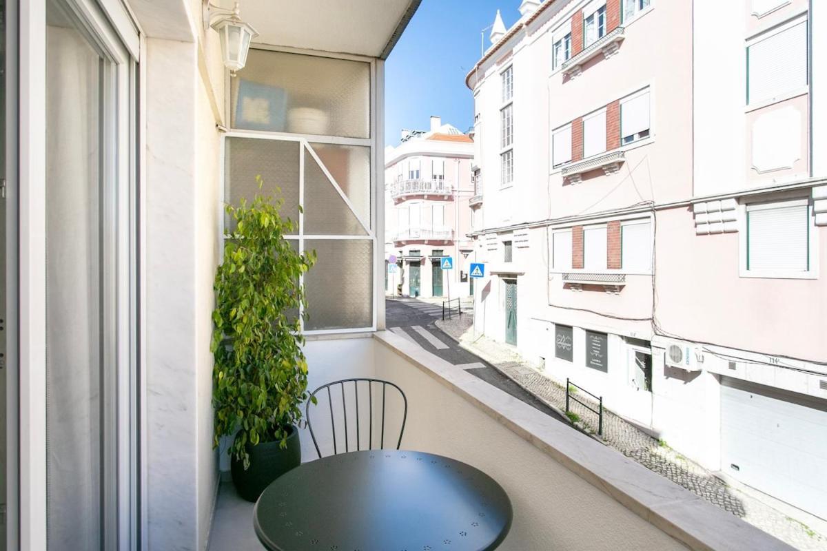 Historic Center River View Balcony Apartment Lissabon